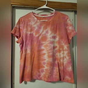 Womens short sleeve tee dye shirt
